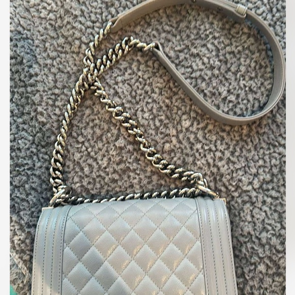 Chanel Boy - Picture 3 of 4